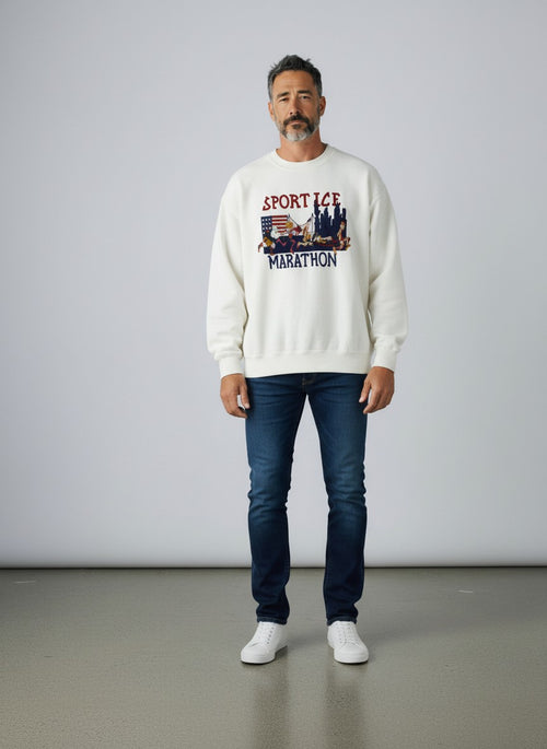 BERLIN VINTAGE CORNER white crewneck sweatshirt with Sport Ice Marathon graphic, American flag, and cityscape. Vintage athletic style.