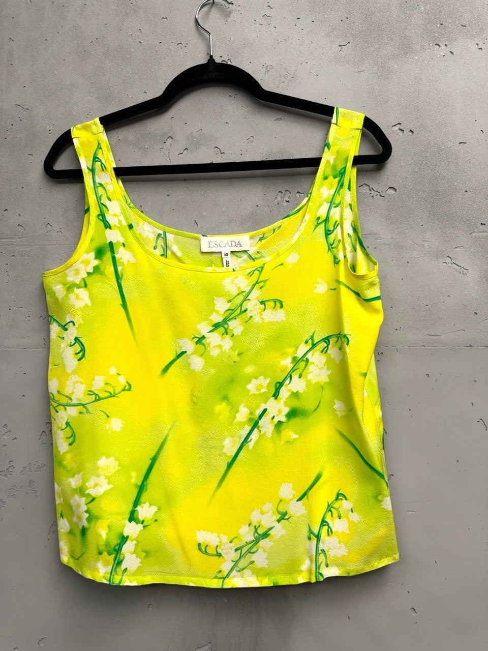 BERLIN VINTAGE CORNER yellow silk blend tank top with lily of the valley floral print and scoop neckline.