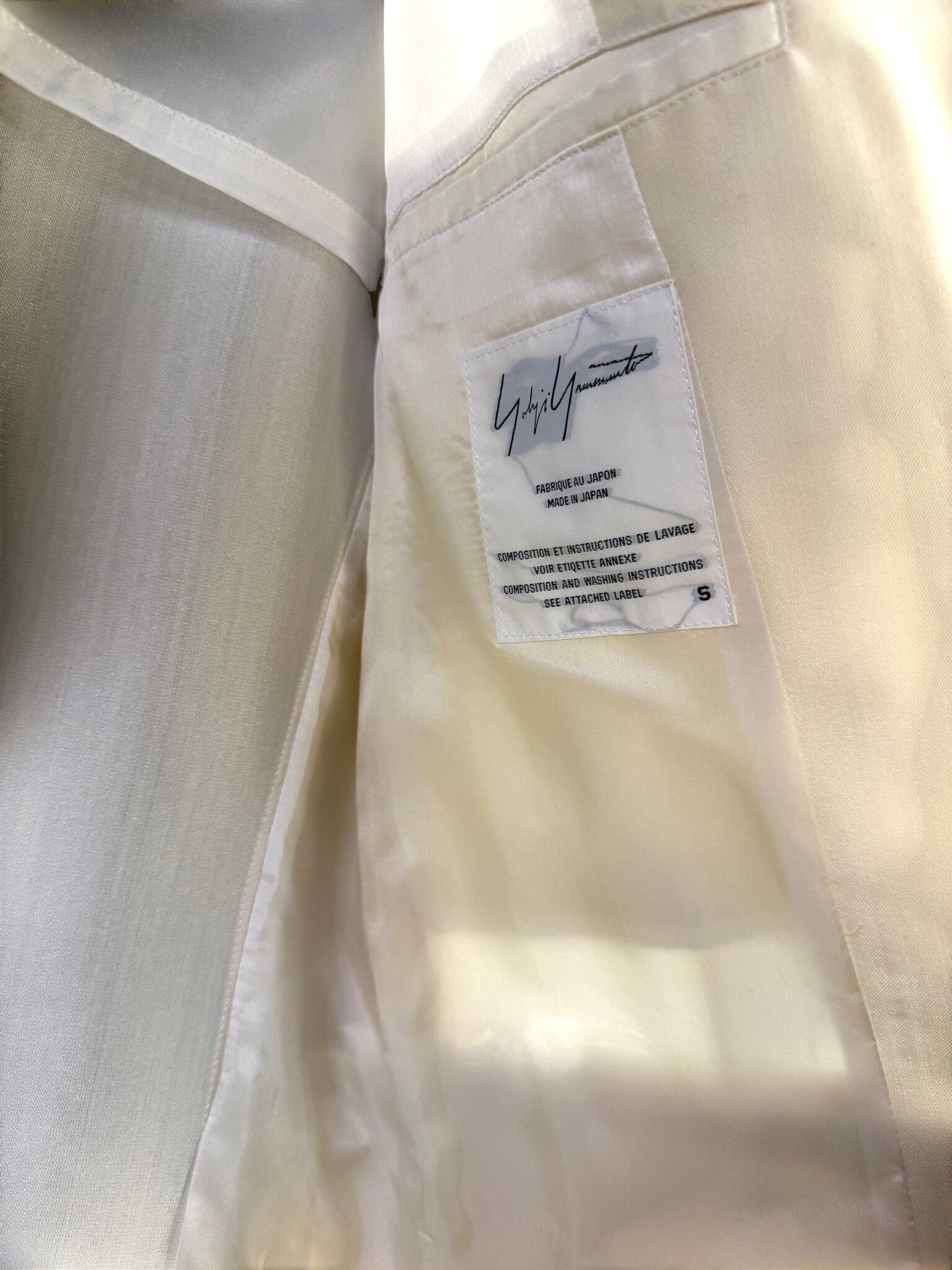 BERLIN VINTAGE CORNER Yohji Yamamoto cream blazer interior label showing Japanese craftsmanship and size S