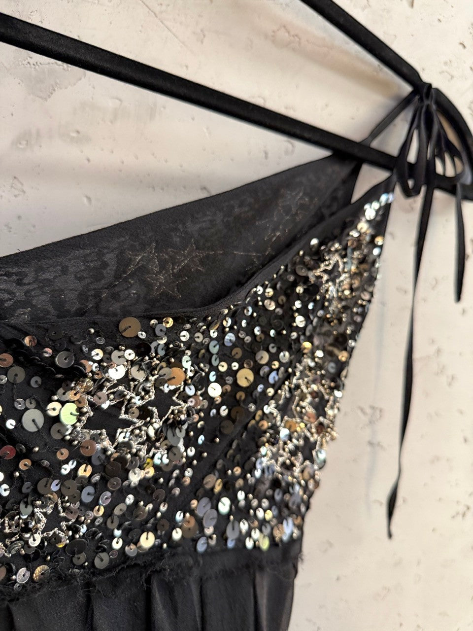 BERLIN VINTAGE CORNER Zadig & Voltaire sequin top, close up of silver sequins and stars